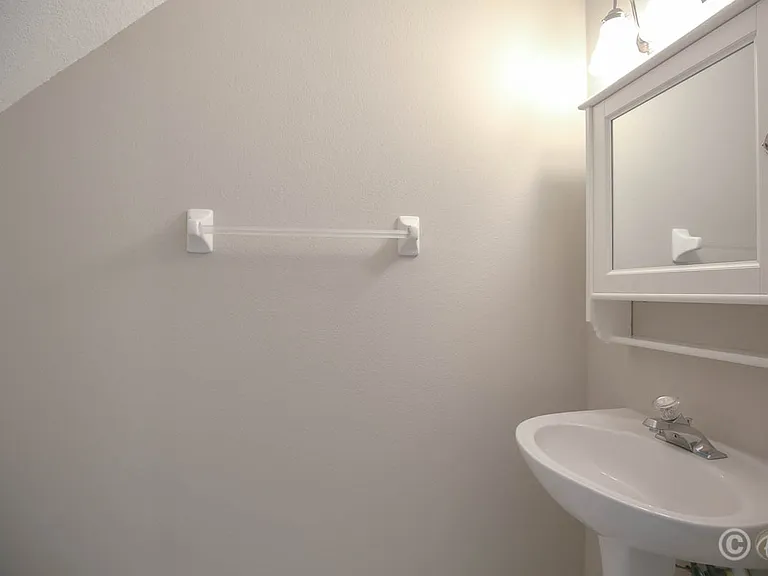 2403 Lake Woodberry Cir — Photo 13