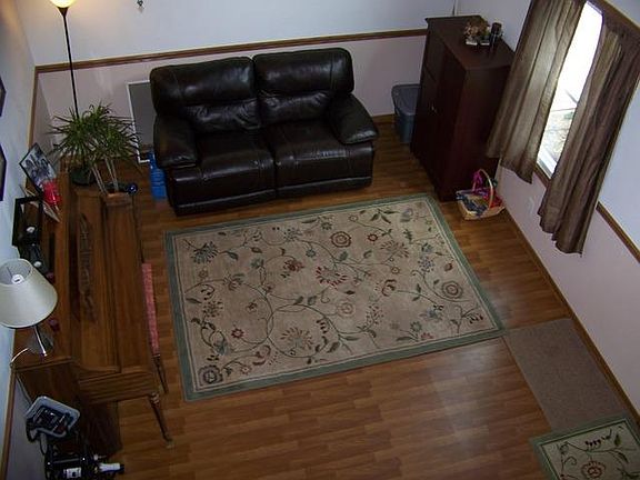 3rd image of 2305 Linden Dr #2305