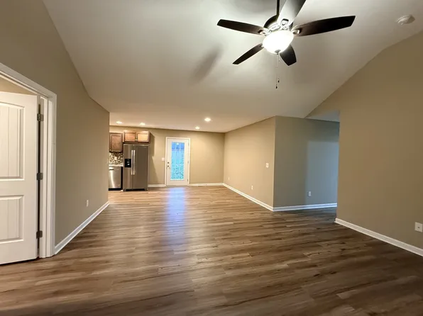 1151 Hurricane Rd, Tullahoma, TN 37388