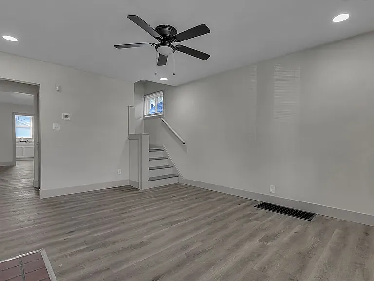 807 E Deshler Ave #807 — Photo 5