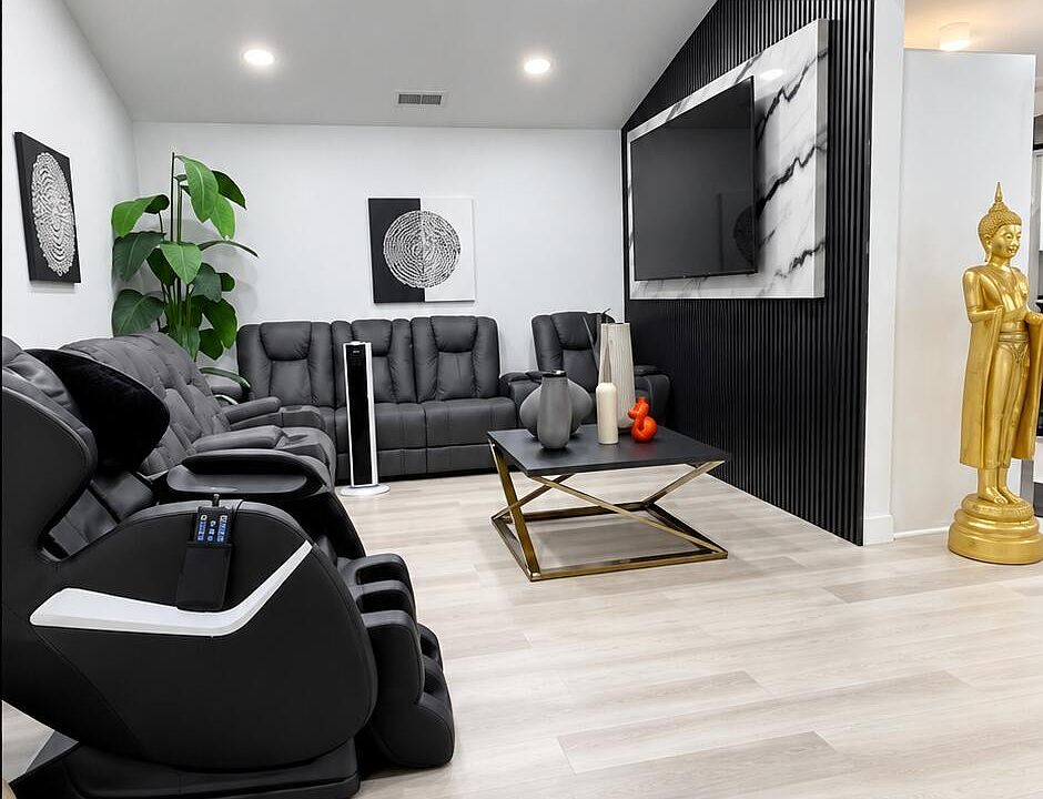 1st image of 1034 MANOR Drive