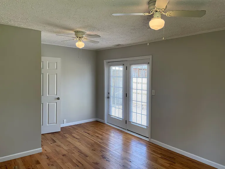 2314 Coker Ave — Photo 16