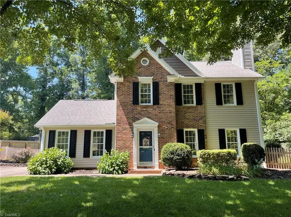 2505 Patty Ln, Pfafftown, NC 27040