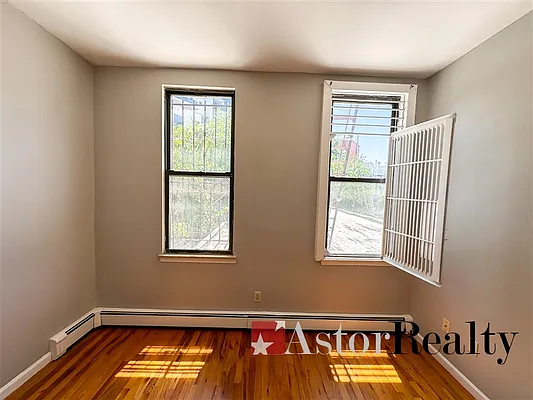 Rented by Astor Realty | media 23