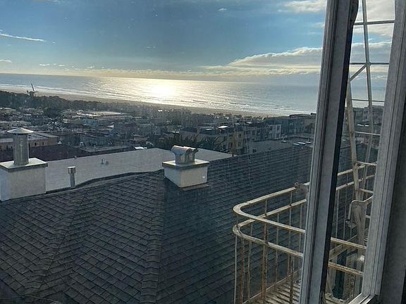 4th image of 601 45th Ave APT 2