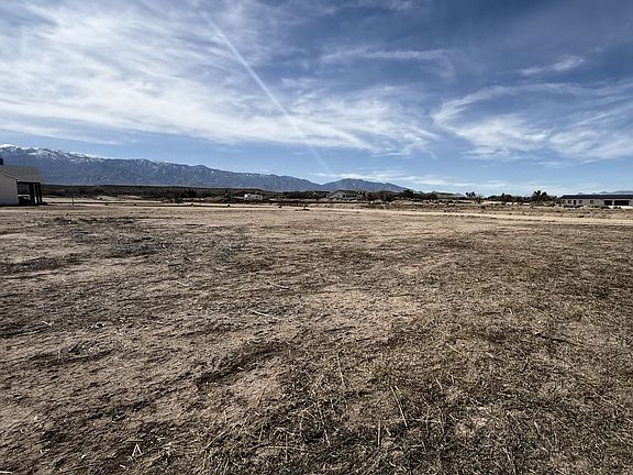 4th image of 1500 We St