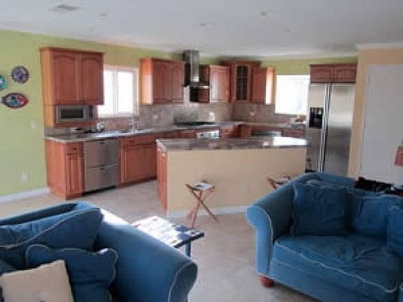 Great Room To Kitchen
