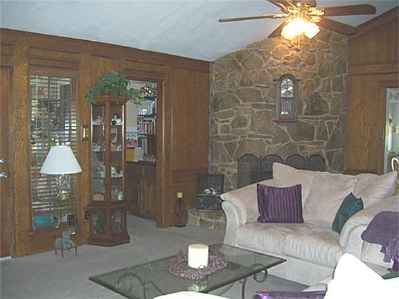 5th image of 3401 Morning Star Ln