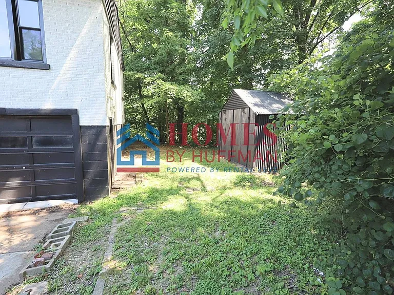 1150 E Olmstead Ave — Photo 26