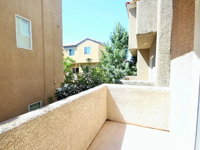 10735 Holmfield St — Photo 12