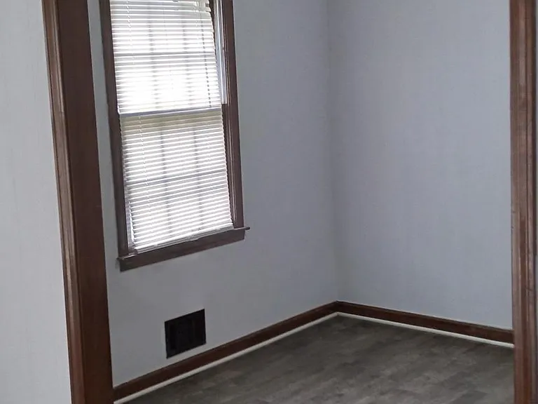 6851 Myra Ln — Photo 3