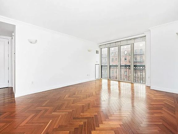3rd image of 400 E 51st St APT 4D