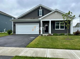10360 Blaine St, Saint John, IN 46373
