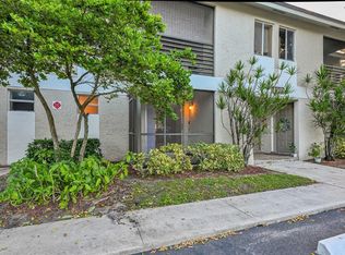 109 Gardens Dr APT 103, Pompano Beach, FL 33069
