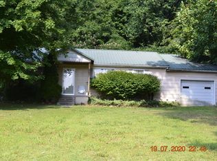230 Ford Ave, Harriman, TN 37748