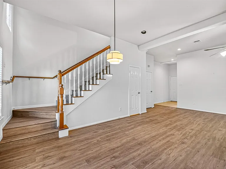 2346 Bermuda Shores Dr — Photo 9