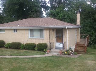 75 Thorncrest Dr, Mc Kees Rocks, PA 15136