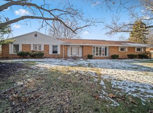 905 S Mercer Ave, Bloomington, IL