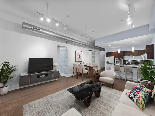 650 Montgomery Street image 12 of 47