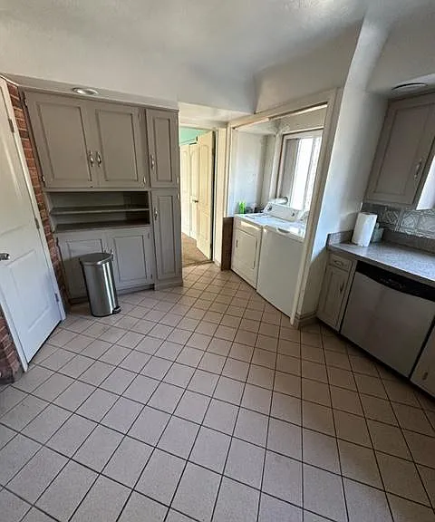 3704 E Lake Rd — Photo 5