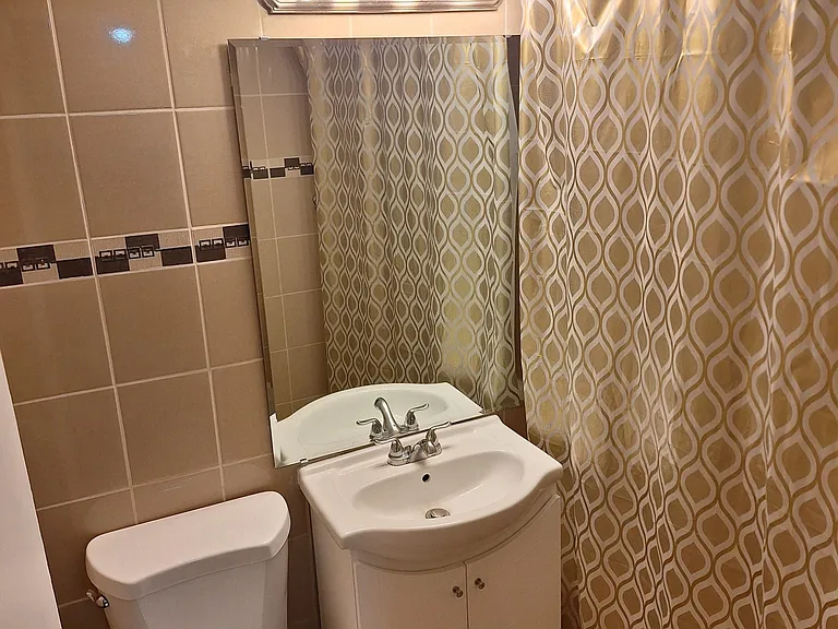 940 Caledonia Rd #1107 — Photo 5
