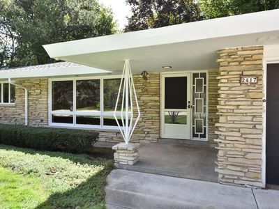 2417 West Daphne ROAD, Glendale, WI, 53209