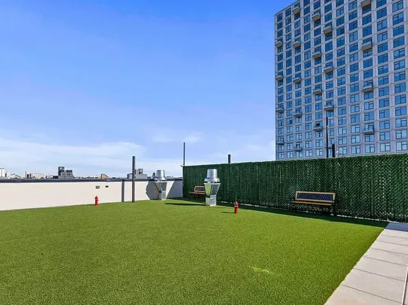 154 Lenox Road image 8 of 10