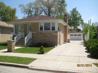 27 51st Ave, Bellwood, IL 60104