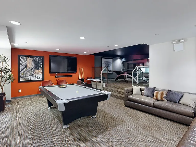 43 Gilbert Ave #1F — Photo 30