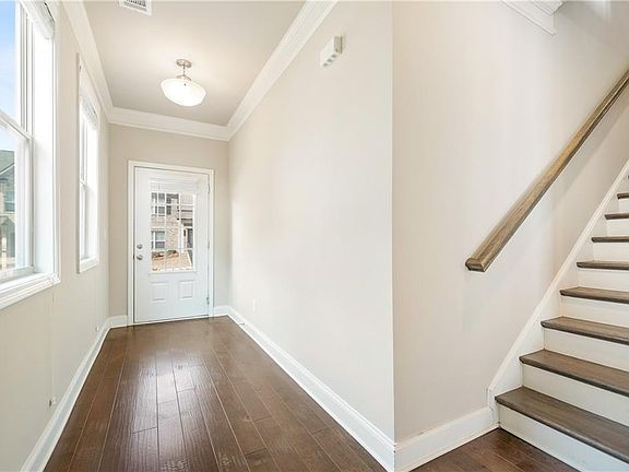 3rd image of 2747 Pearl Ridge Trce