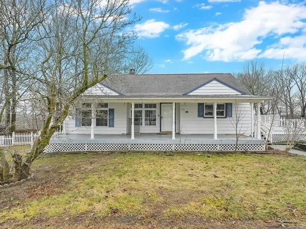 122 Prospect Avenue, Maybrook, NY 12543