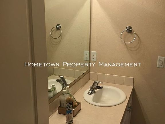 5th image of 11834 Parkview Ct SW #Basement