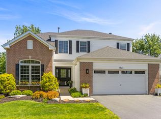 1523 W Schumacher Dr, Bolingbrook, IL 60490