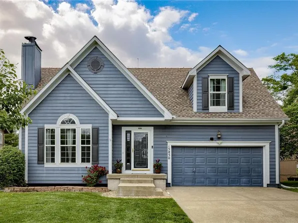 15850 S Bradley Dr, Olathe, KS 66062