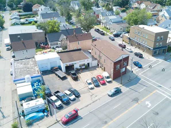 1328 Hyde Park Blvd, Niagara Falls, NY 14301