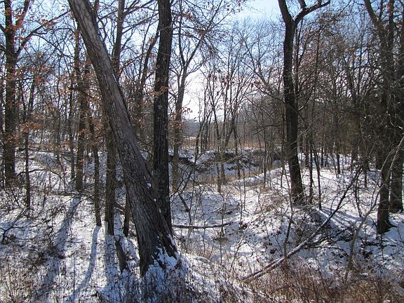 5th image of 651 County Rd