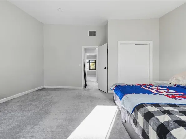 49a South Street image 18 of 33