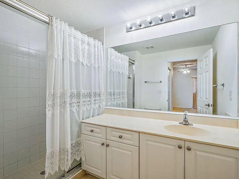 2803 Sarento Pl #110 — Photo 26