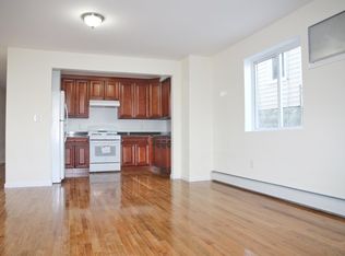 844 E 218th St #1, Bronx, NY 10467