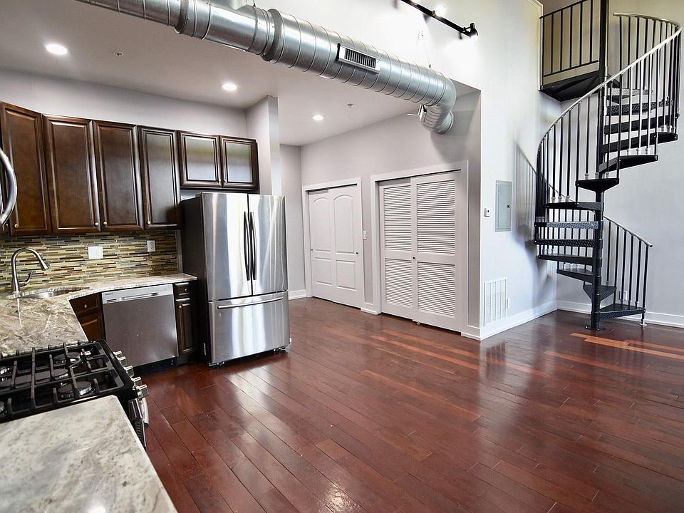 1st image of 1236 E Columbia Ave #13C
