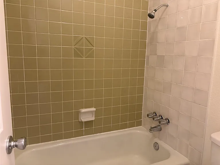 11913 Rennalee Loop — Photo 30