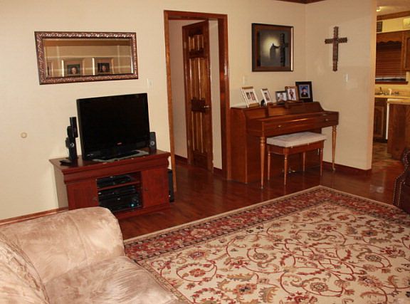 Additional Living Rm