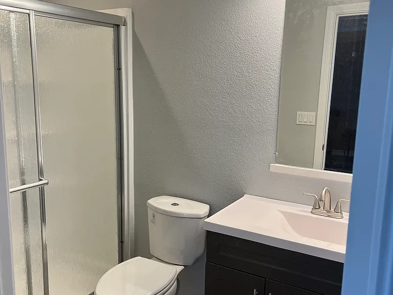 12327 Farmington St #2A — Photo 9