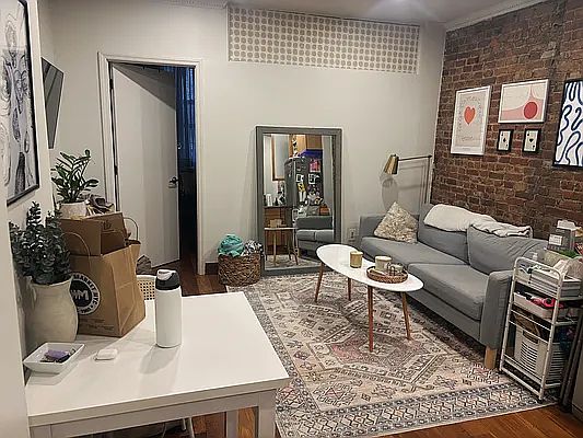 3rd image of 236 W 16th St APT 3A