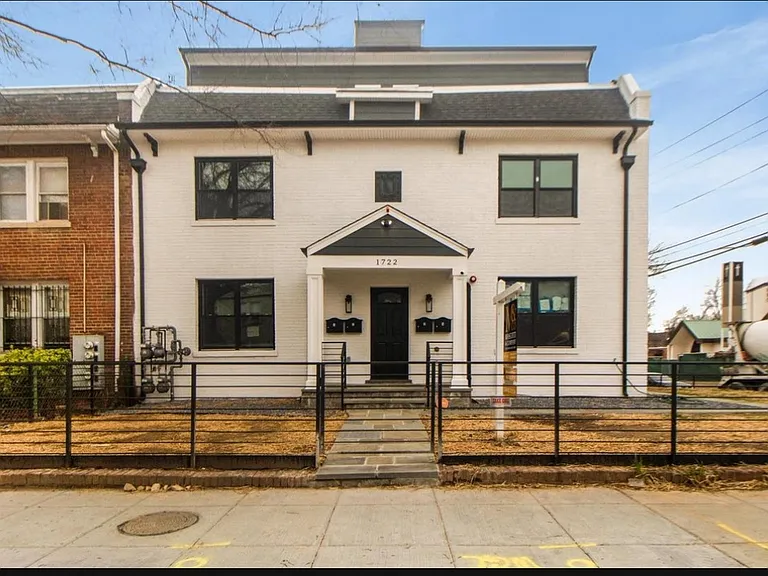 1722 W Virginia Ave NE #3A — Photo 19