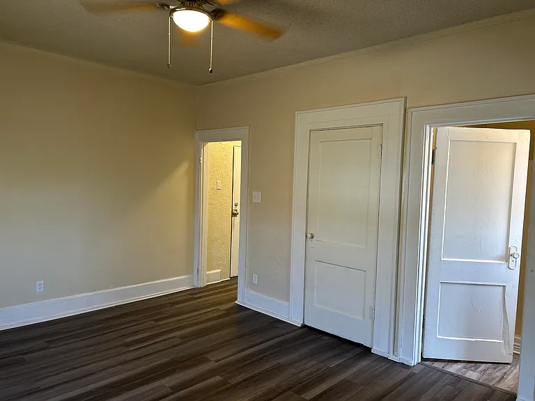 1125 Los Angeles Dr #5 — Photo 13
