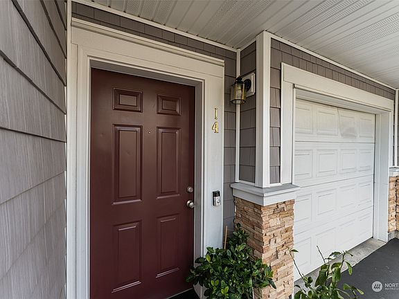 4th image of 6515 134 Place SE #I-4