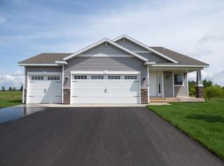 1116 Golf Ct, Foley, MN 56329