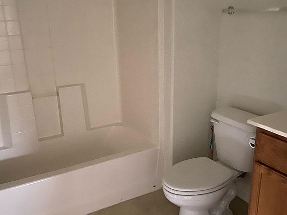 2nd image of 854 S San Marcos Dr APT 2B