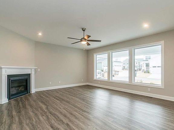 The Kingsbury - Family Room